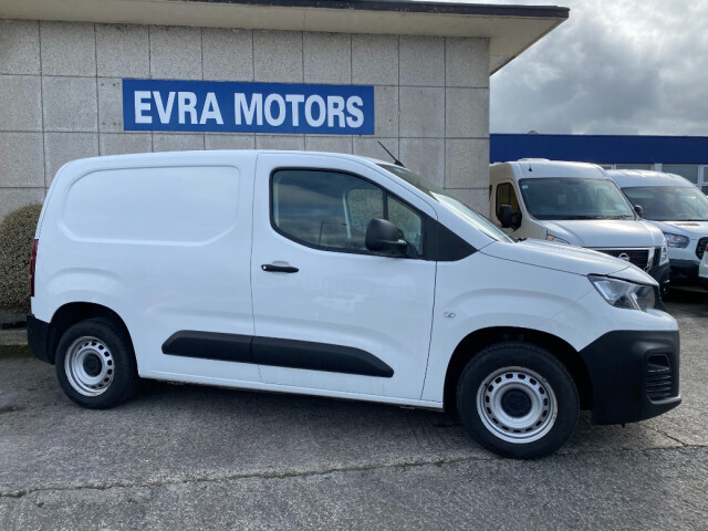 Image for 2020 Peugeot Partner 1.5 HDI ACCESS 5DR **PRICE €15, 950 INC VAT**