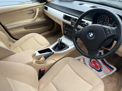 2011 BMW 3 Series