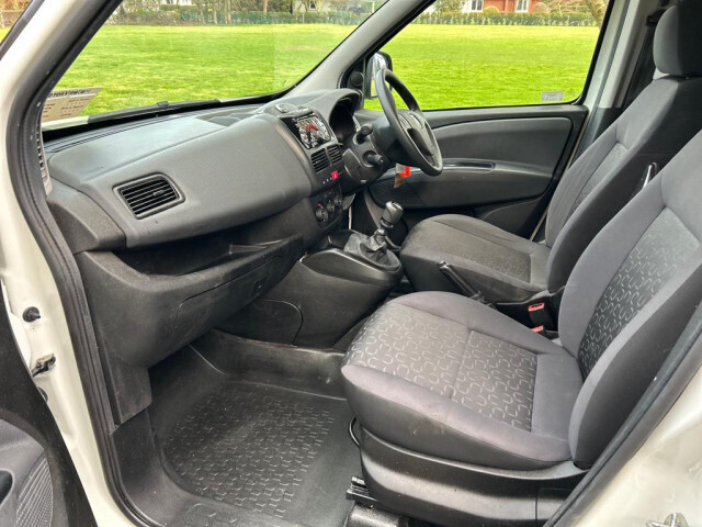 Image for 2019 Fiat Doblo Long wheel base 16V SX MAXI MULTIJET II double sliding doors, Pleighlined , Cd Player, Central Locking, Six Speed Transmission 