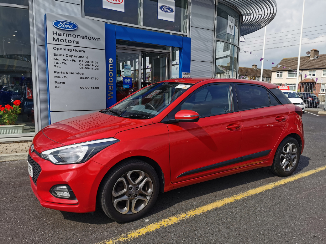 i20
