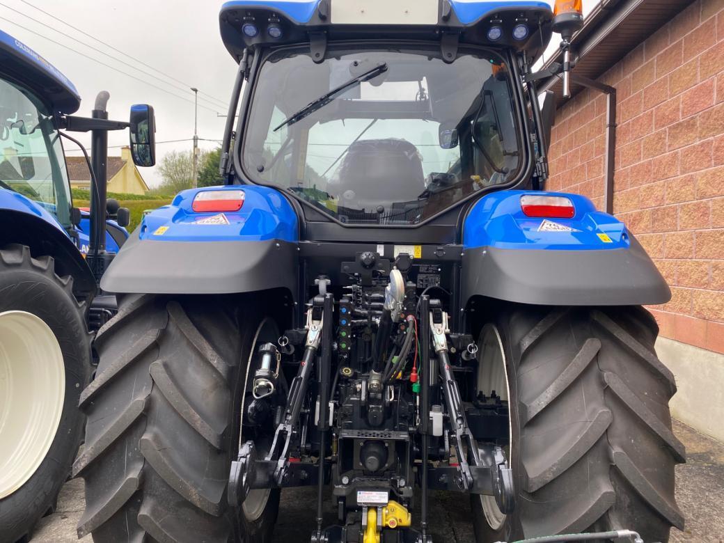 2020 New Holland T6