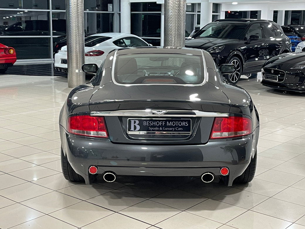 2003 Aston Martin Vanquish