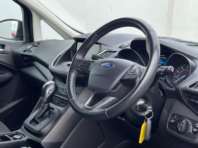 2016 Ford Grand C-Max