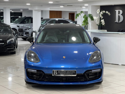 2018 Porsche Panamera
