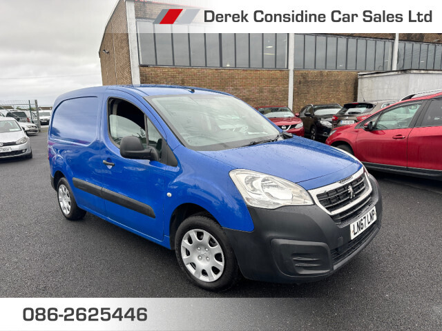 vehicle for sale from Derek Considine Car Sales Ltd