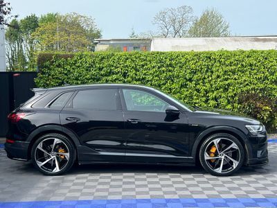 2022 Audi e-tron