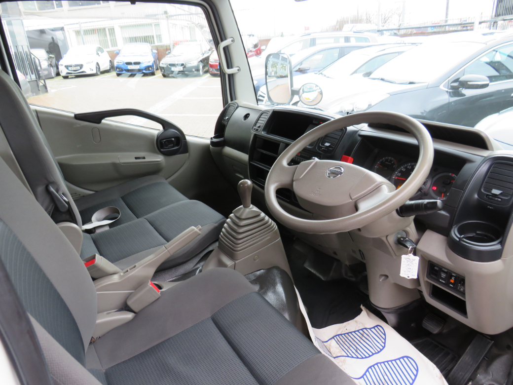 2016 Nissan Cabstar