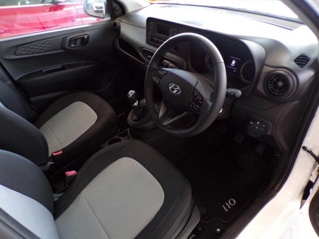 2023 Hyundai i10