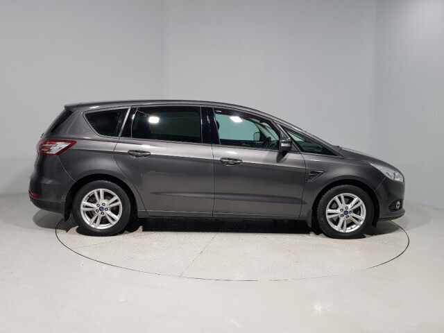 Image for 2017 Ford S-Max Zetec 2.0 Tdci 7 Seater
