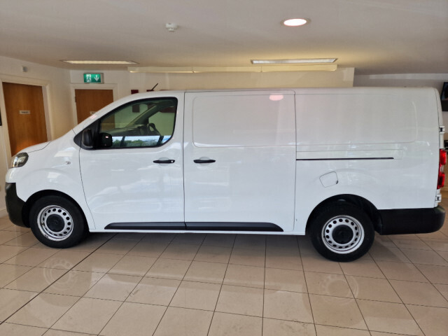 Image for 2021 Opel Vivaro Edition LWB Van