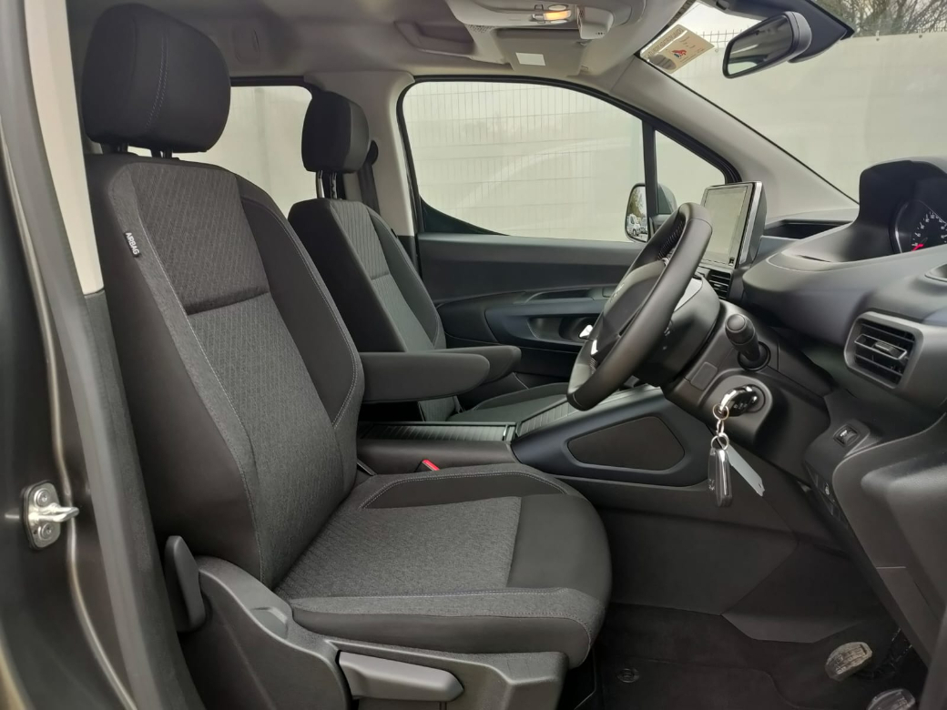2021 Peugeot Rifter