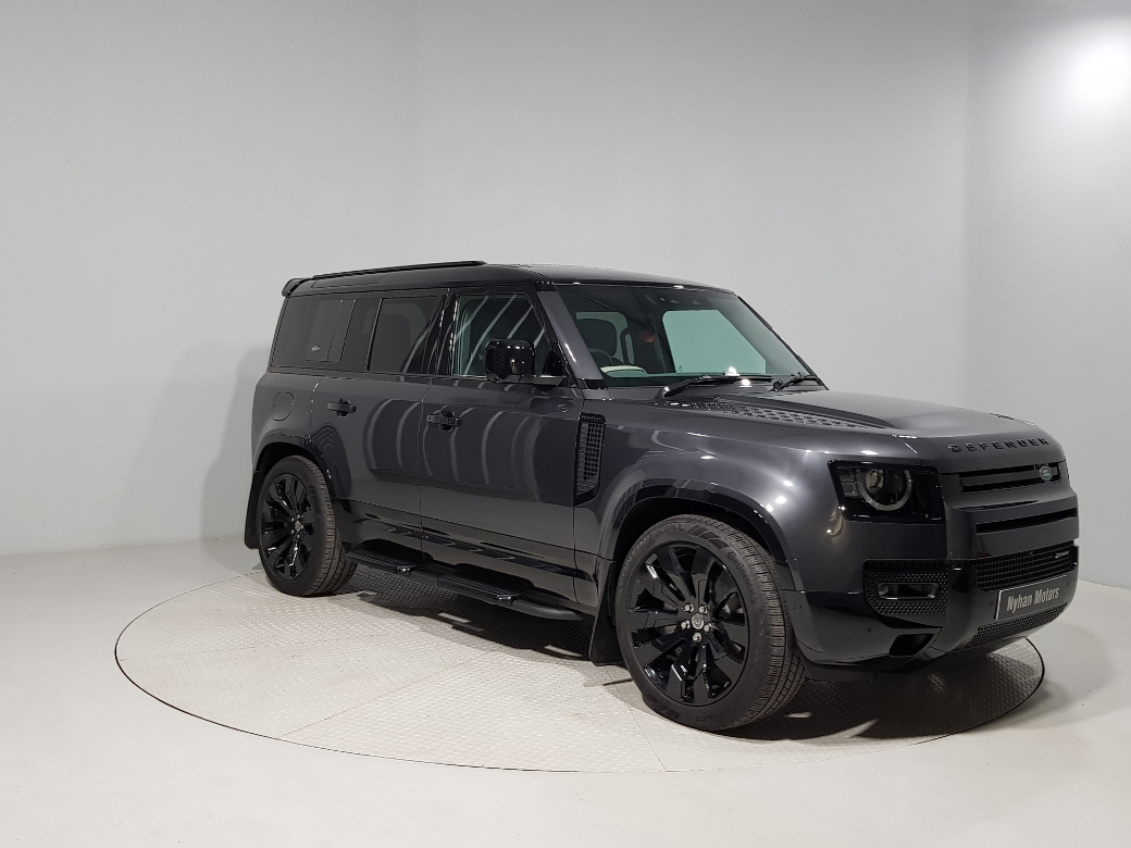 Image for 2022 Land Rover Defender X-DYNAMIC HSE URBAN STYLING