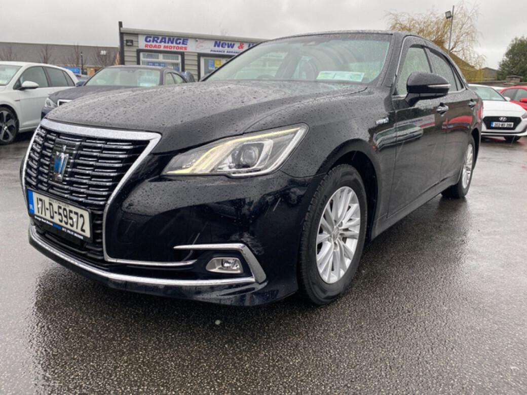 Image for 2017 Toyota Crown Royal Crown Saloon 2.5 Petrol Hybrid 4DR Auto