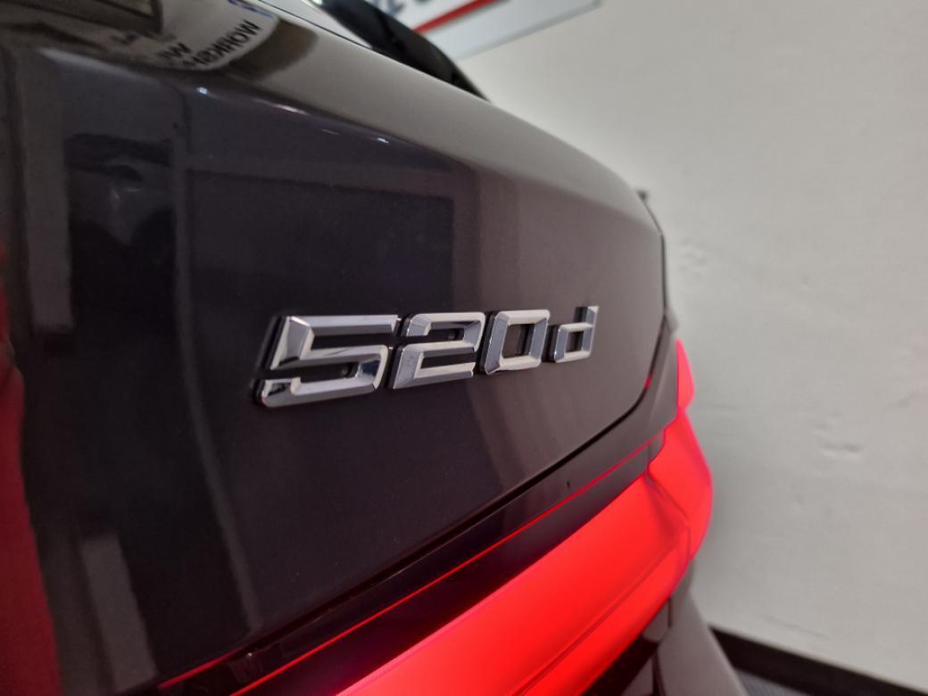 2021 BMW 5 Series
