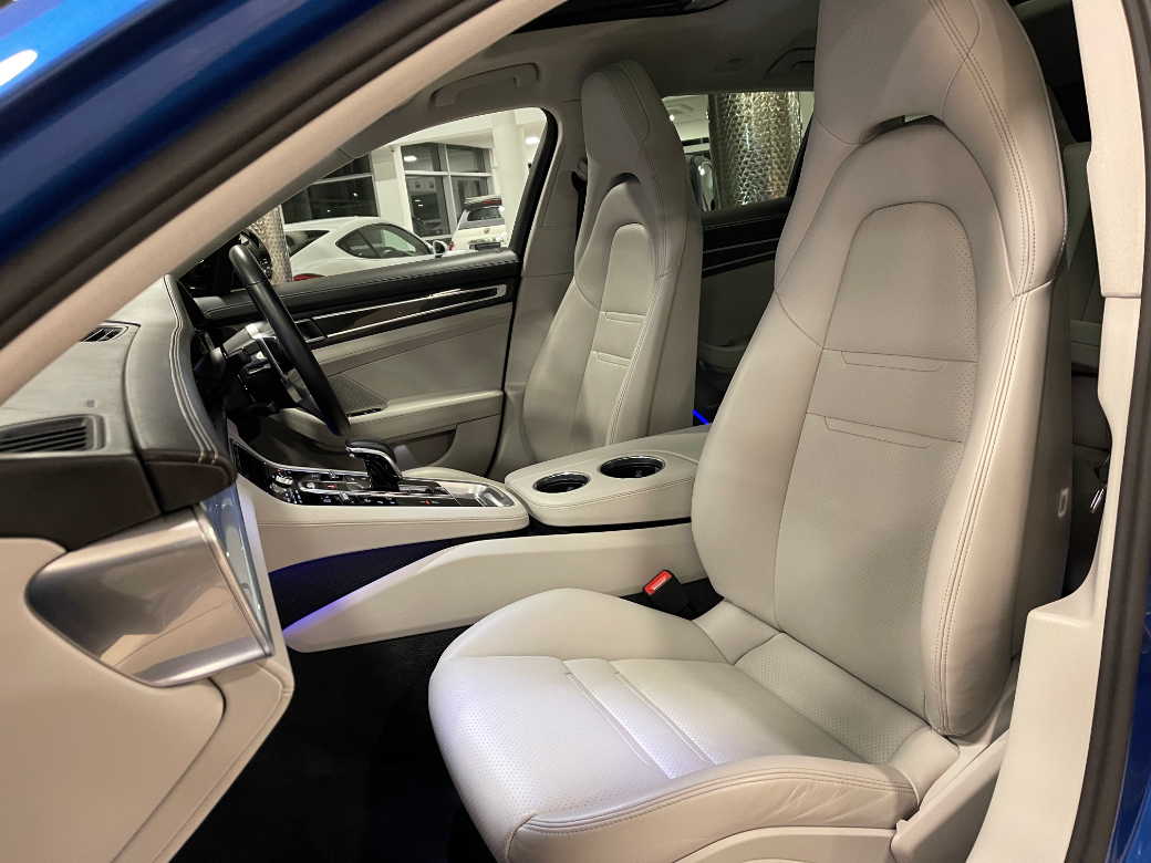 2018 Porsche Panamera