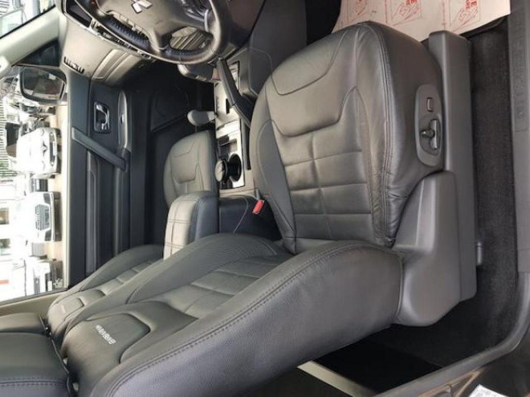 2016 Mitsubishi Pajero