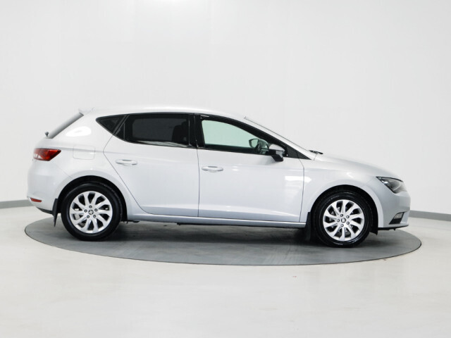 Image for 2015 SEAT Leon *29* 1.6 TDI CR SE Tech Pack 105PS 5DR