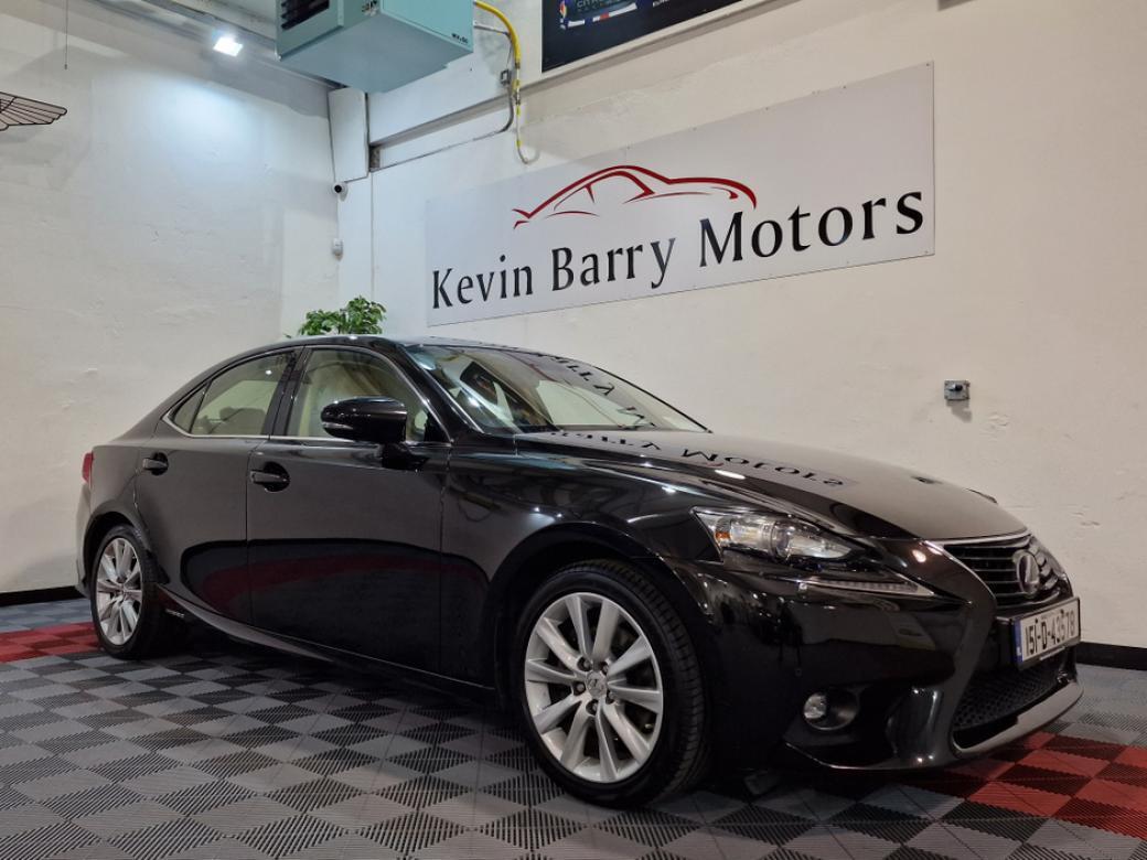 Image for 2015 Lexus IS 300h 2.5 HYBRID EXECUTIVE AUTOMATIC **HIGH SPEC / BLUETOOTH INTEGRATION / CRUISE CONTROL / FULL BEIGE LEATHER / HEATED FRONT SEATS / FRONT & REAR PARK ASSIST / SAT NAV**