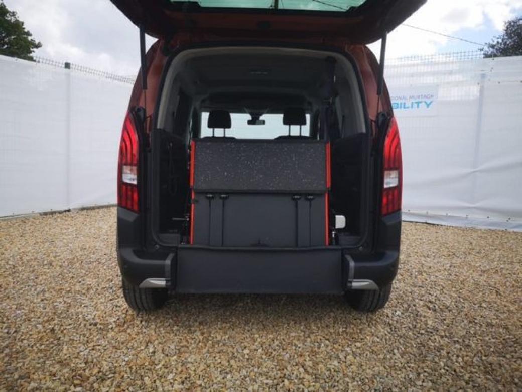 2023 Peugeot Rifter
