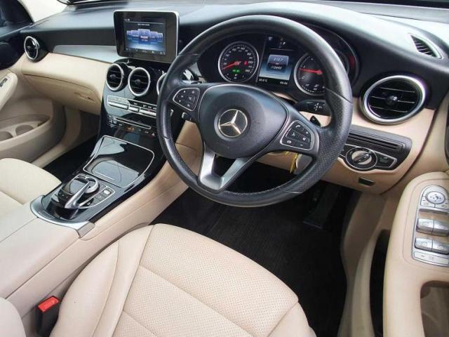Image for 2017 Mercedes-Benz GLC Class 220 D 4MATIC AUTO**Beige Leather**