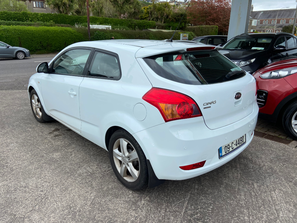 2009 Kia pro_ceed