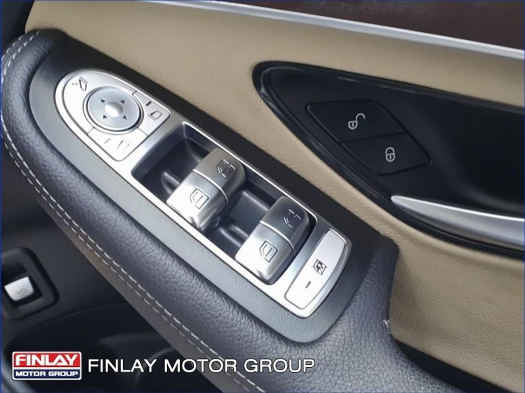 2021 Mercedes-Benz GLC Class