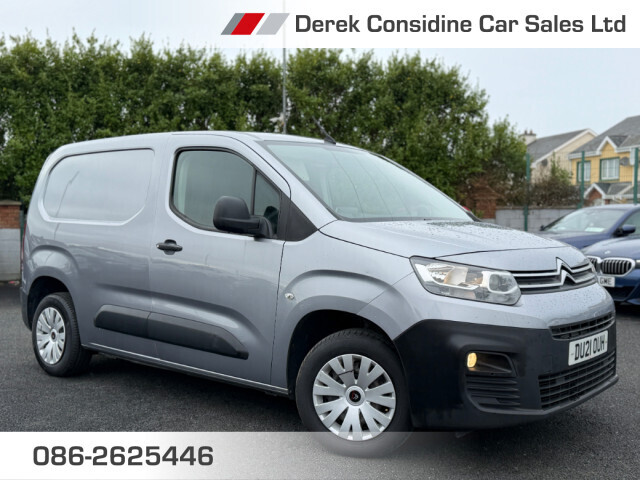 vehicle for sale from Derek Considine Car Sales Ltd