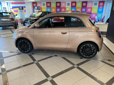 2023 Fiat 500e