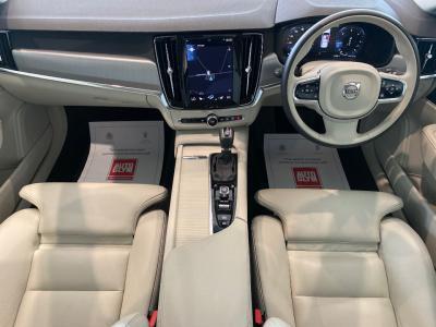 2020 Volvo S90