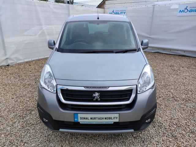 Image for 2016 Peugeot Partner Tepee Auto Wheelchair Accesible