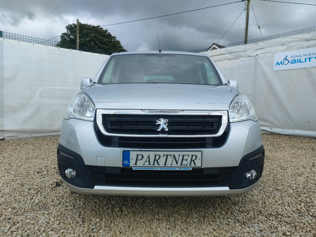 2018 Peugeot Partner Tepee
