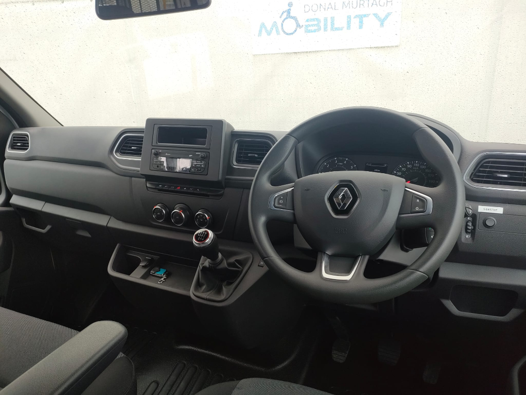 2023 Renault Master