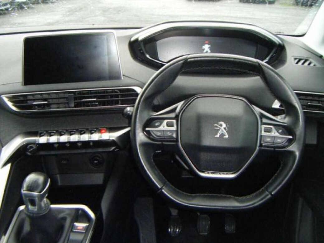 2020 Peugeot 3008
