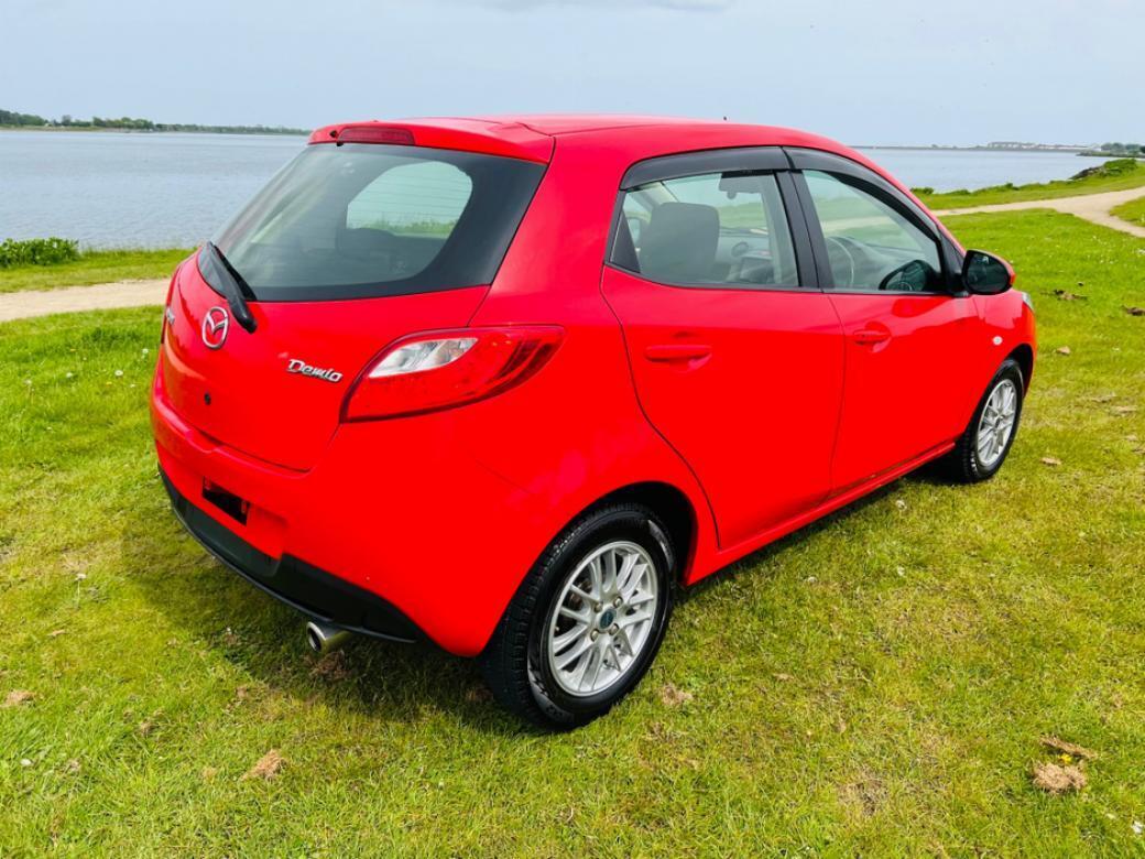 2012 Mazda Demio