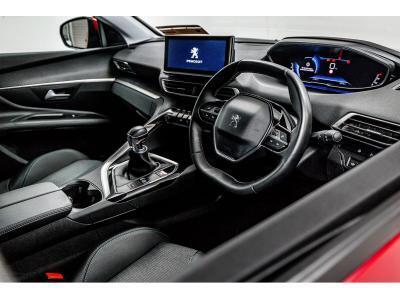 2021 Peugeot 3008