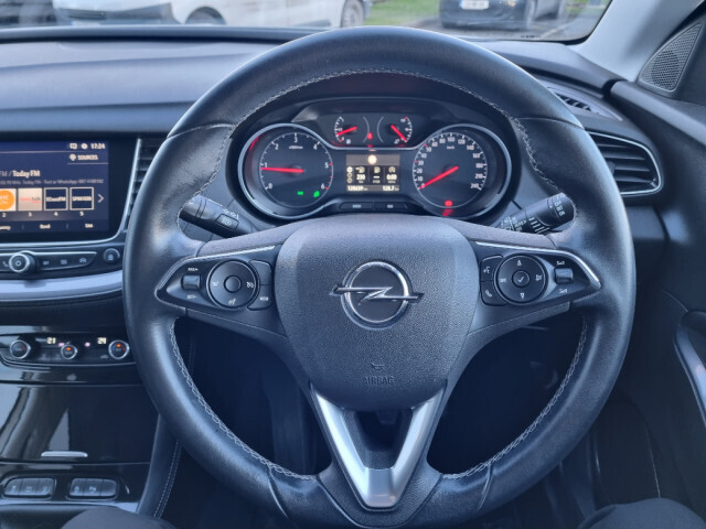 Image for 2018 Opel Grandland X SRI 1.6 TURBO D 120PS