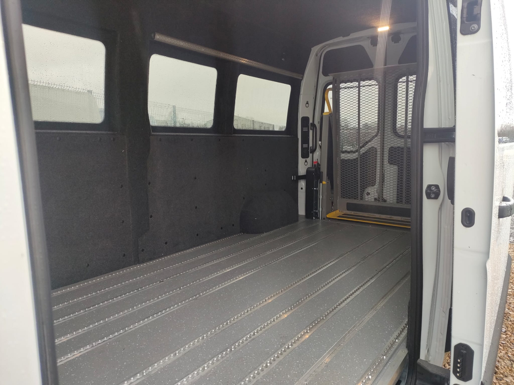 2023 Renault Master