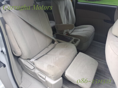 2009 Toyota Estima