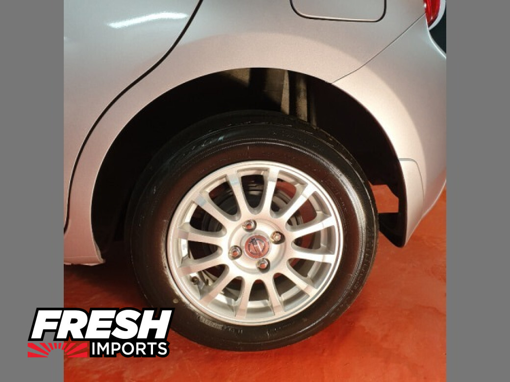 2013 Nissan March