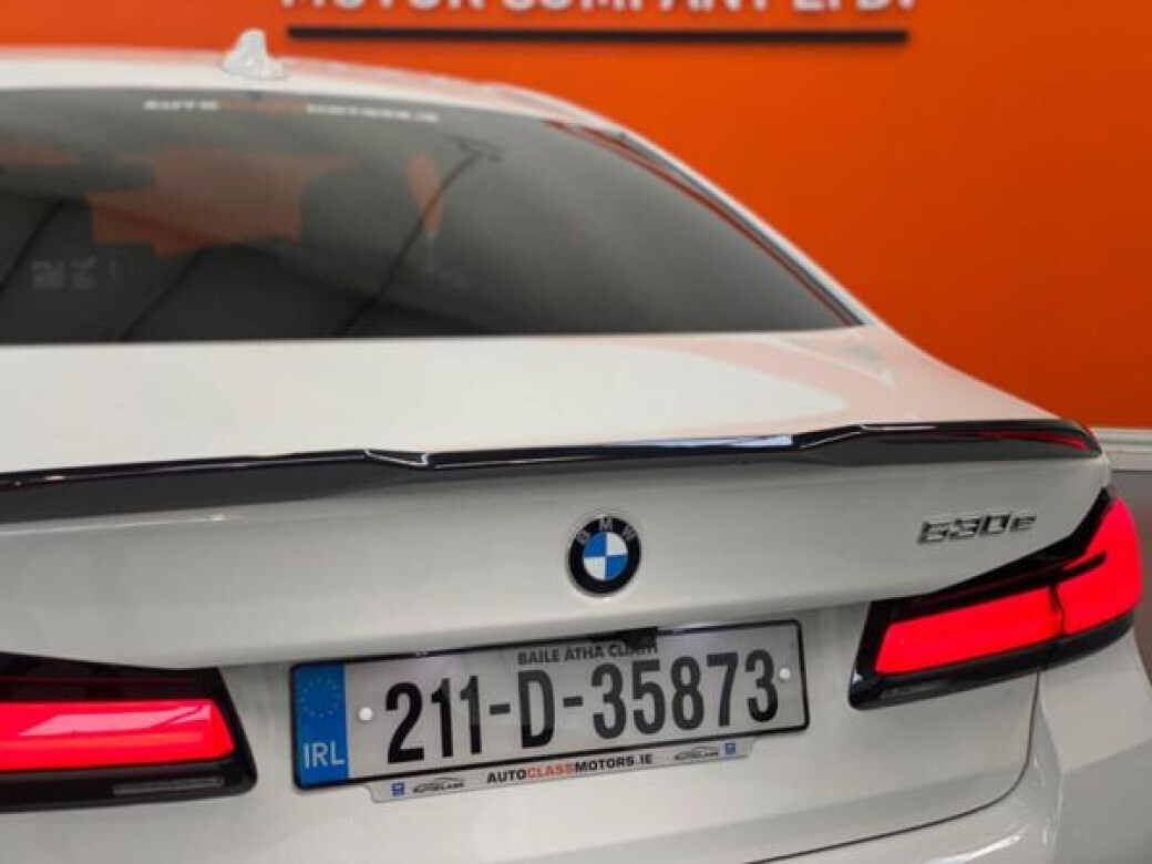 2021 BMW 5 Series