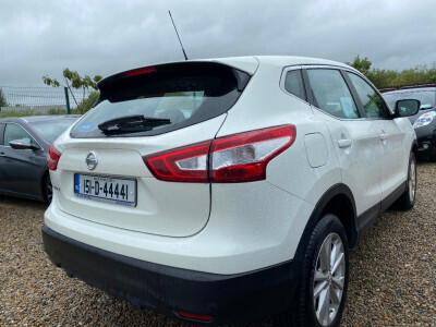 2015 Nissan Qashqai