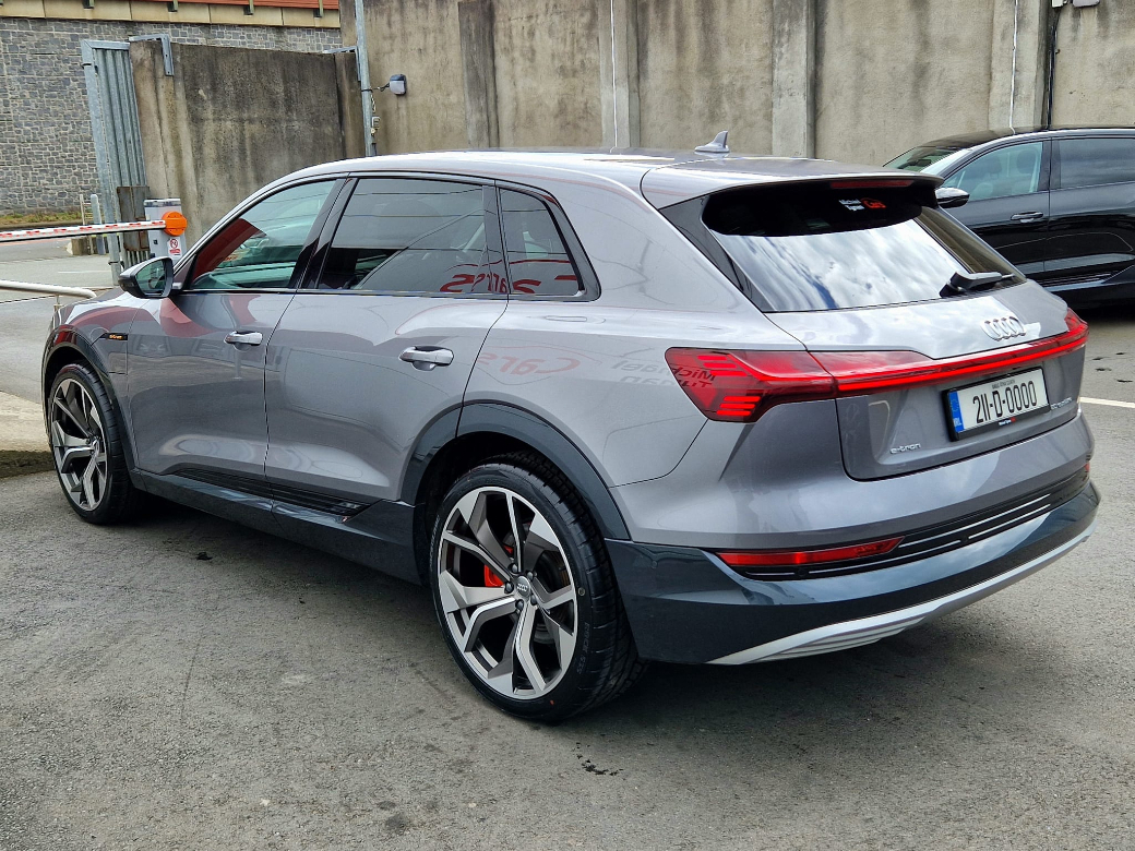 2021 Audi e-tron