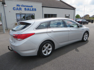 2012 Hyundai i40