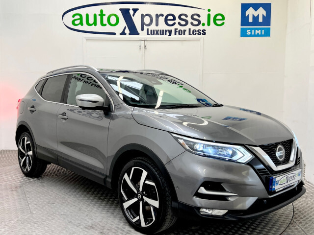 vehicle for sale from AutoXpress