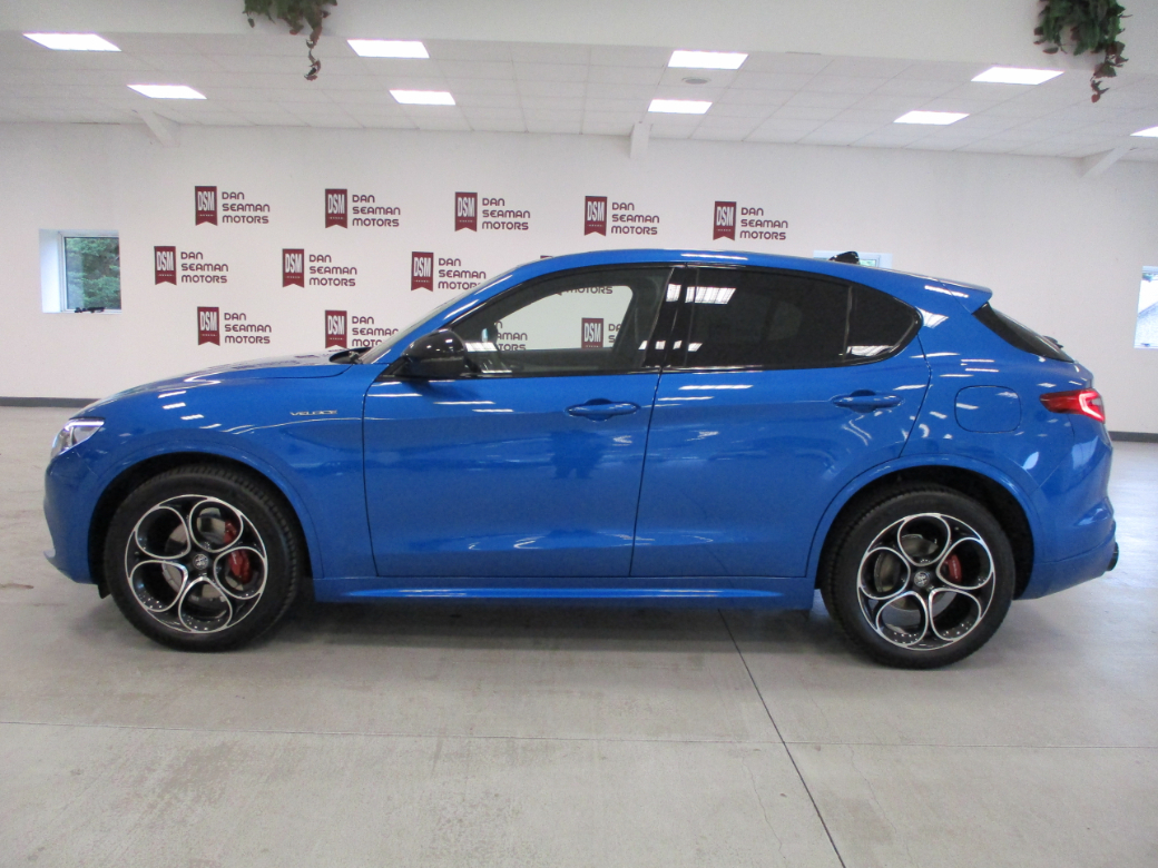 Image for 2023 Alfa Romeo Stelvio VELOCE 2.2 DSL AWD 210 BHP-PANORAMIC ROOF-RED CALIPERS-LEATHER-CAMERA-SAT NAV