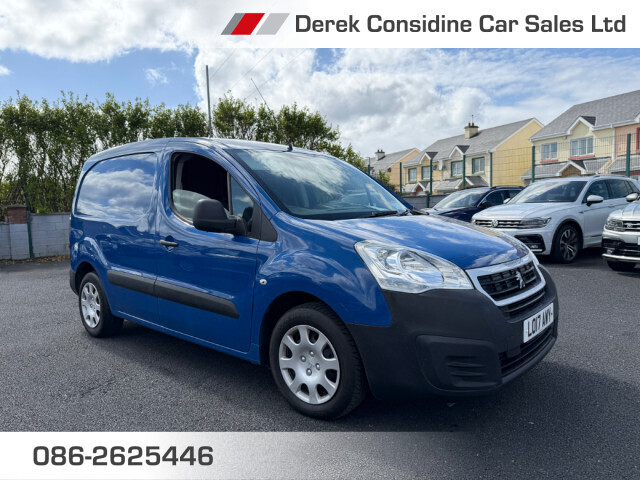 vehicle for sale from Derek Considine Car Sales Ltd