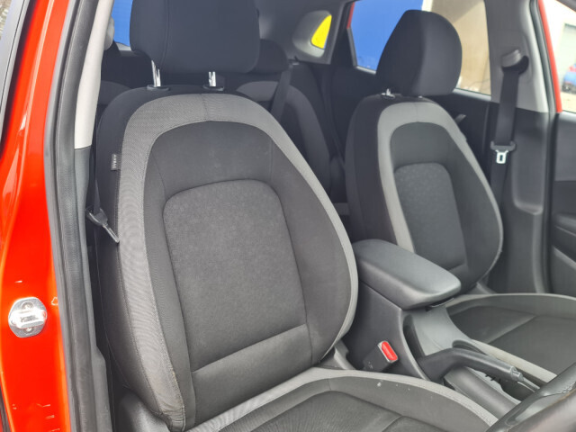 Image for 2018 Hyundai Kona 1.0 KAUAI EXECUTIVE // HEATED SEATS // REVERSE CAMERA // FINANCE THIS CAR FROM ONLY €73 PER WEEK
