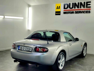 2006 Mazda MX-5