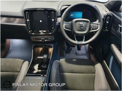 2022 Volvo C40
