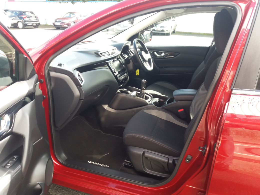 2020 Nissan Qashqai